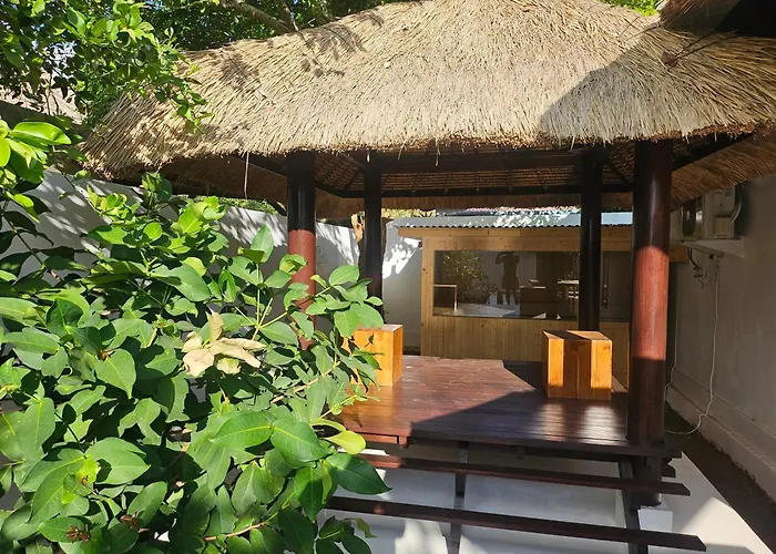 Leon, Ungasan - Private Pool, Sauna, Hot Tub, Bbq & Breakfast, 3br Oasis *