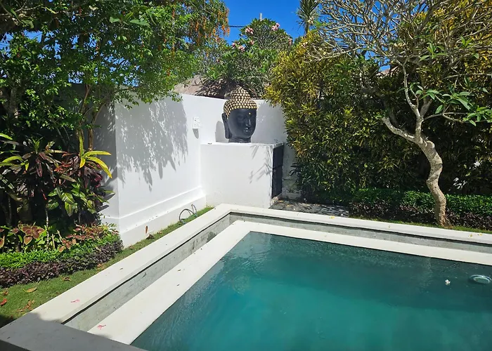 Leon, Ungasan - Private Pool, Sauna, Hot Tub, Bbq & Breakfast, 3br Oasis Villa