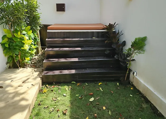 Villa Leon, Ungasan - Private Pool, Sauna, Hot Tub, Bbq & Breakfast, 3br Oasis