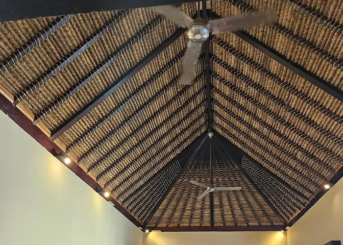 Leon, Ungasan - Private Pool, Sauna, Hot Tub, Bbq & Breakfast, 3br Oasis * Uluwatu