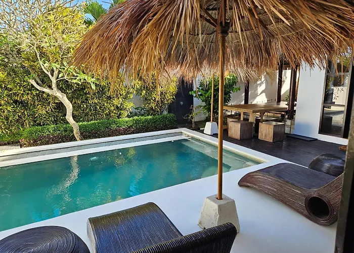 Villa Leon, Ungasan - Private Pool, Sauna, Hot Tub, Bbq & Breakfast, 3br Oasis Uluwatu